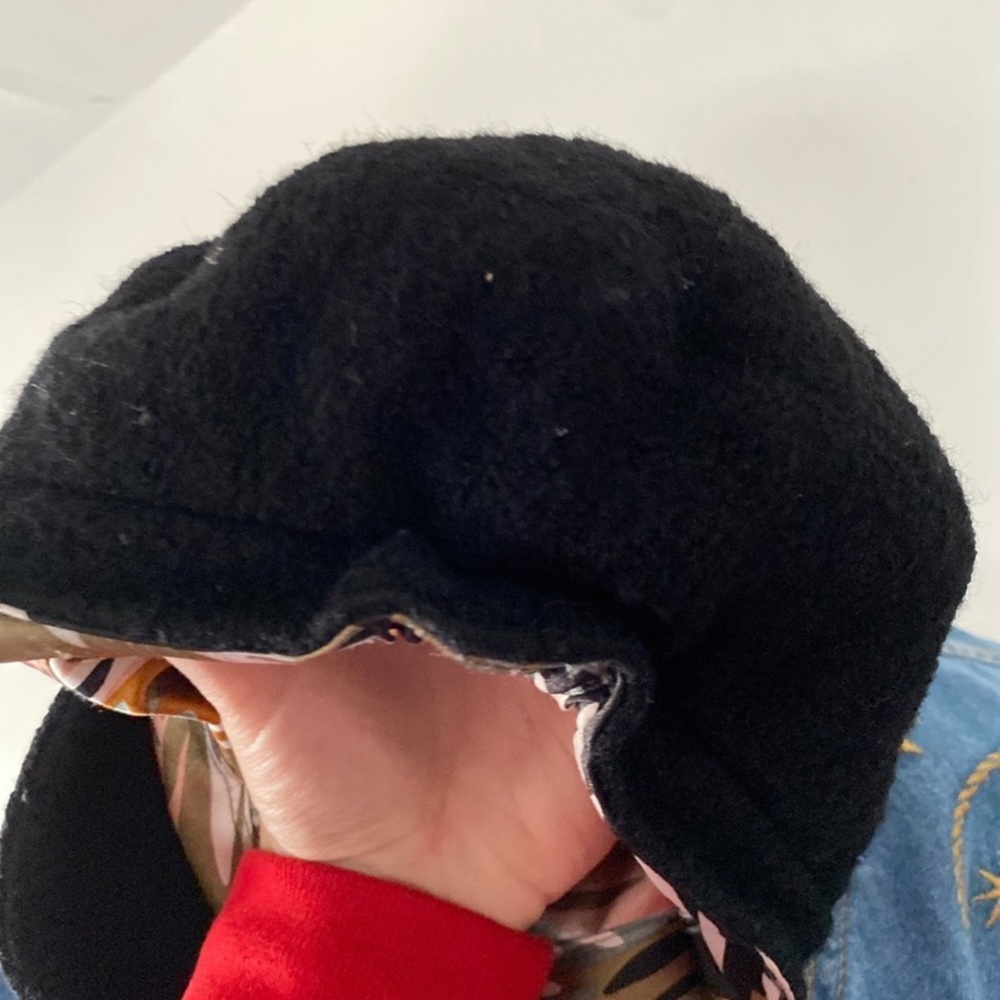 Y2K 2000s Black Hat - Picture 4 of 5